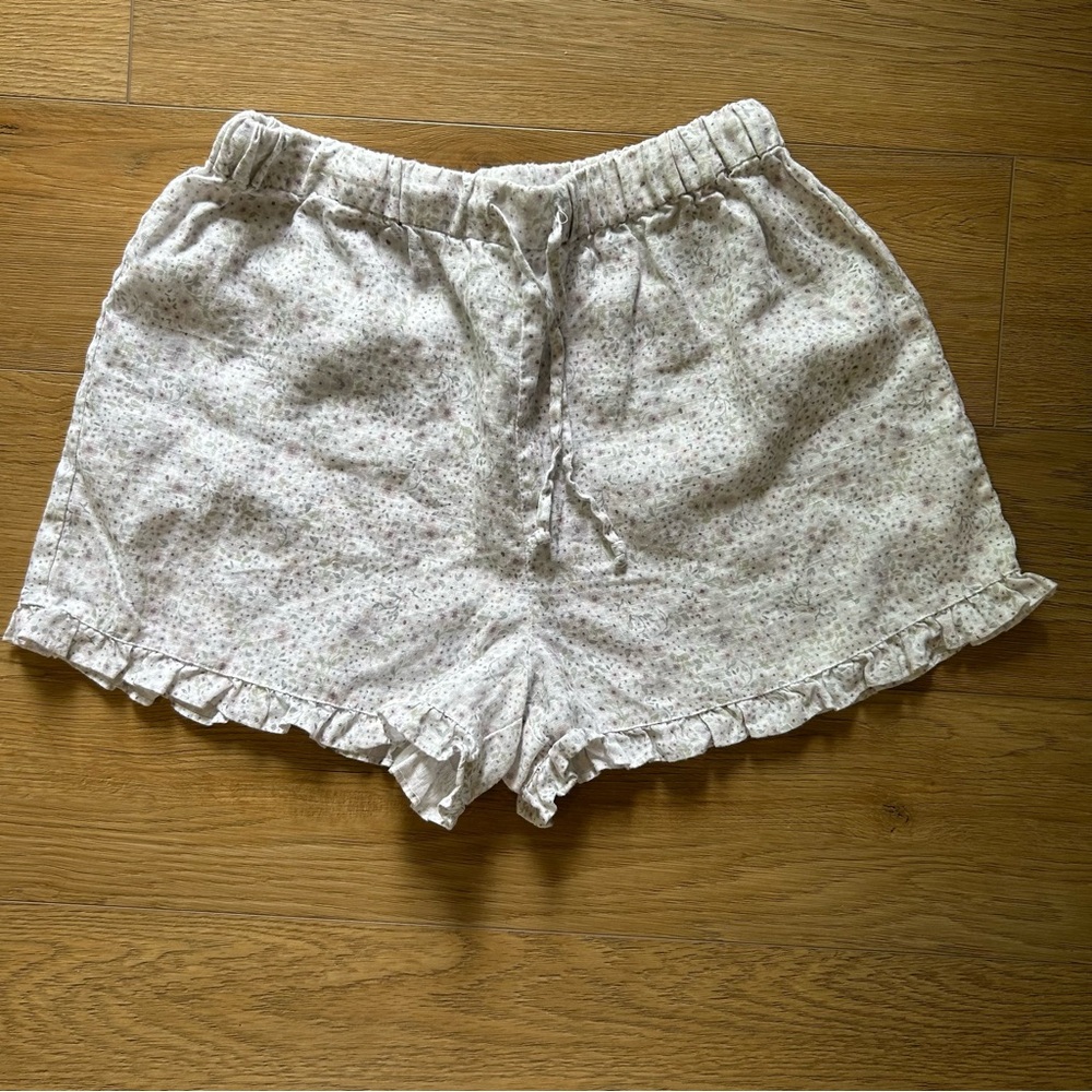 Wilfred Floral Print, Ruffle Trim, Linen Shorts